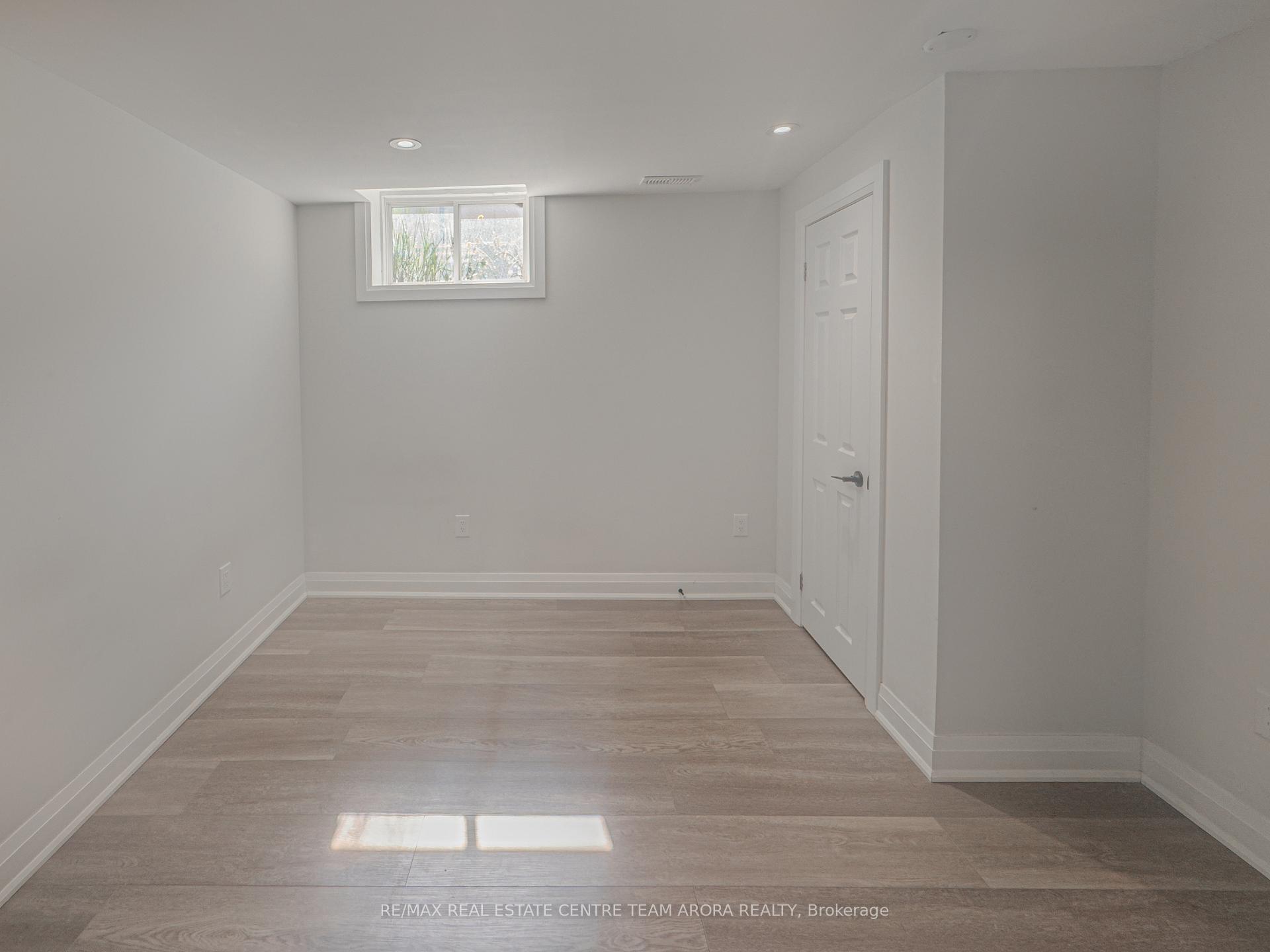 Photo 8 of Unit #Bsmt, 16 Beresford Crescent, Brampton, Bram East — HOMEH
