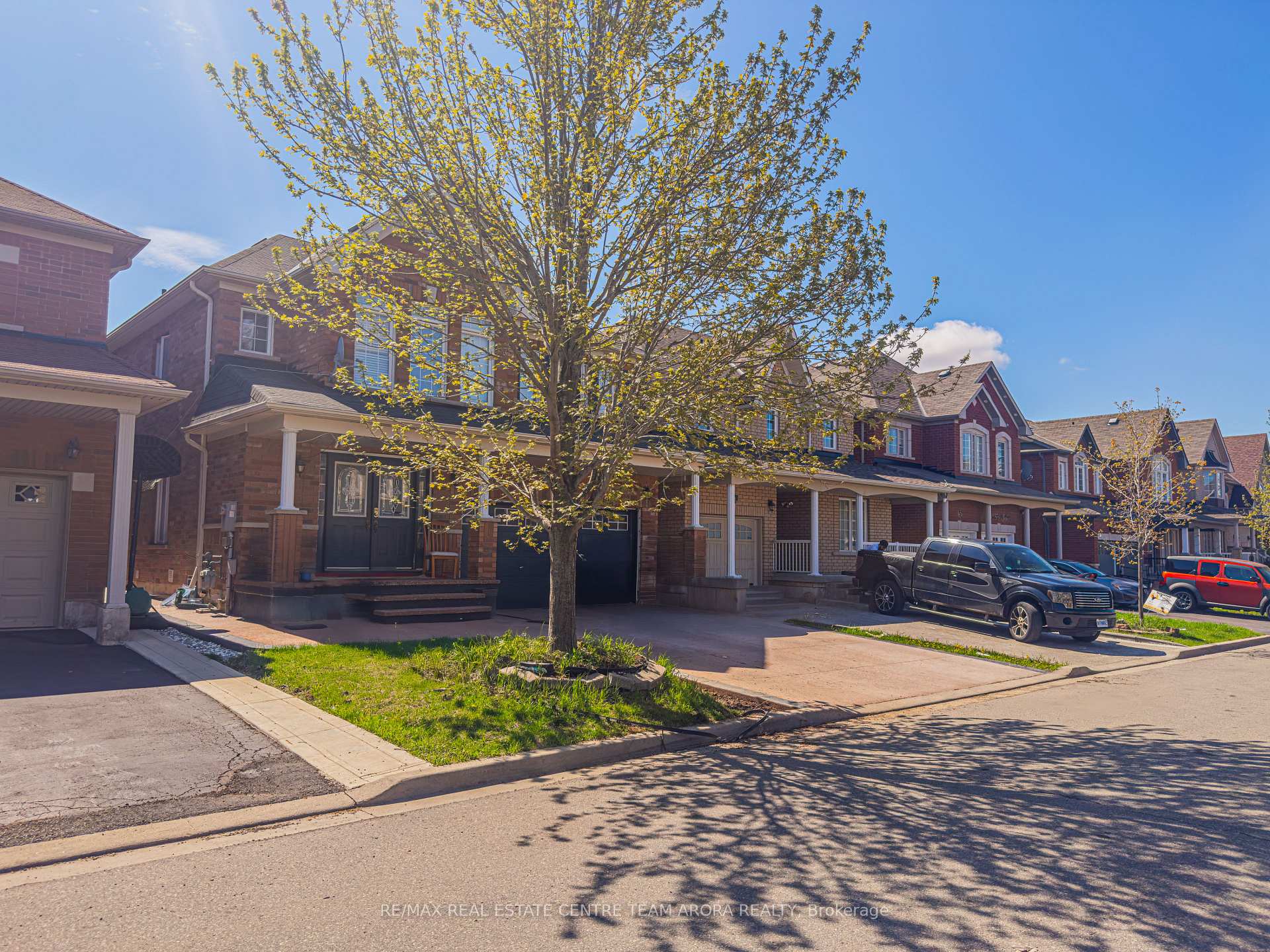 Photo 11 of Unit #Bsmt, 16 Beresford Crescent, Brampton, Bram East — HOMEH