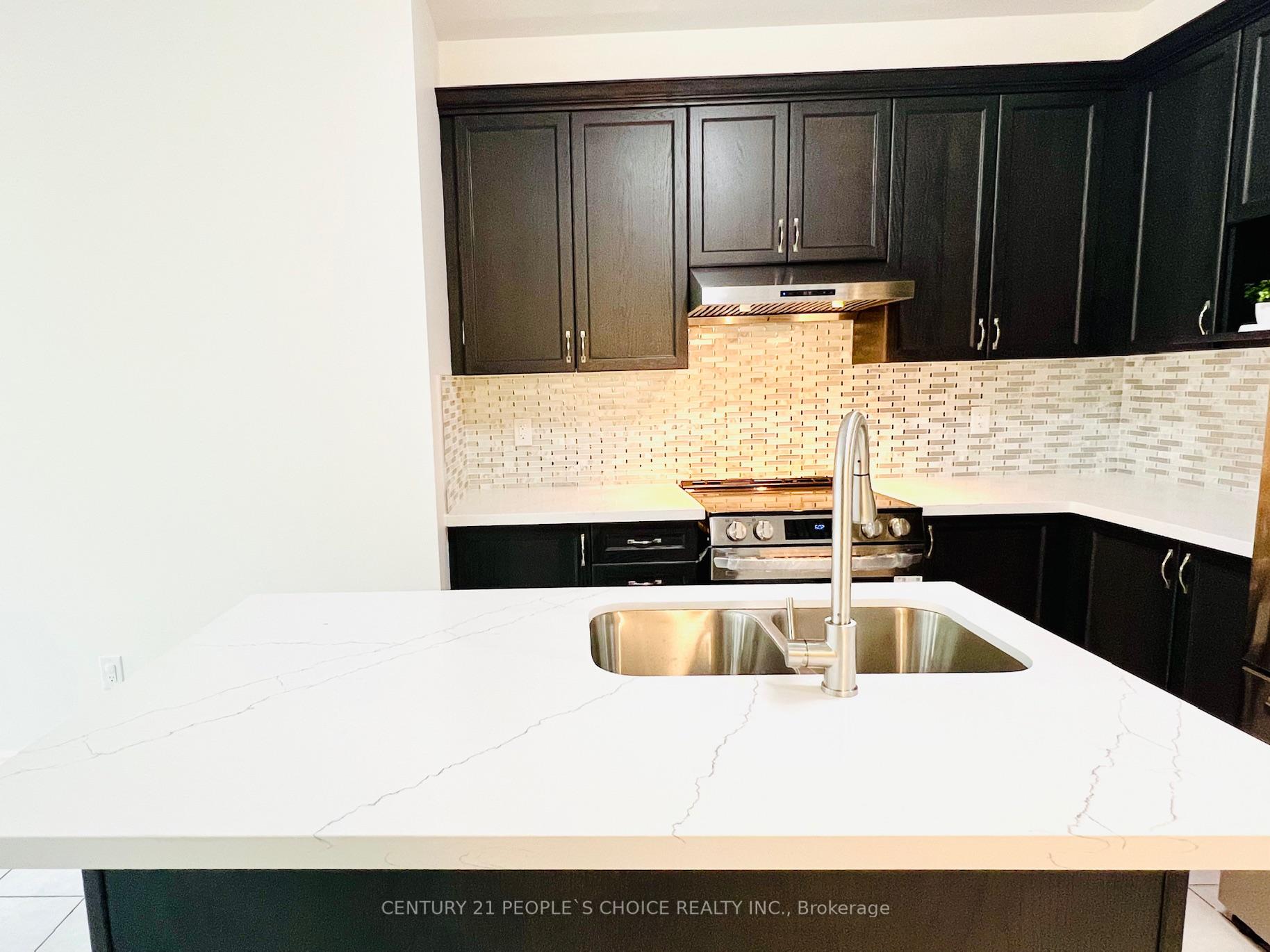 Photo 21 of 26 Benhurst Crescent, Brampton, Northwest Brampton — HOMEH