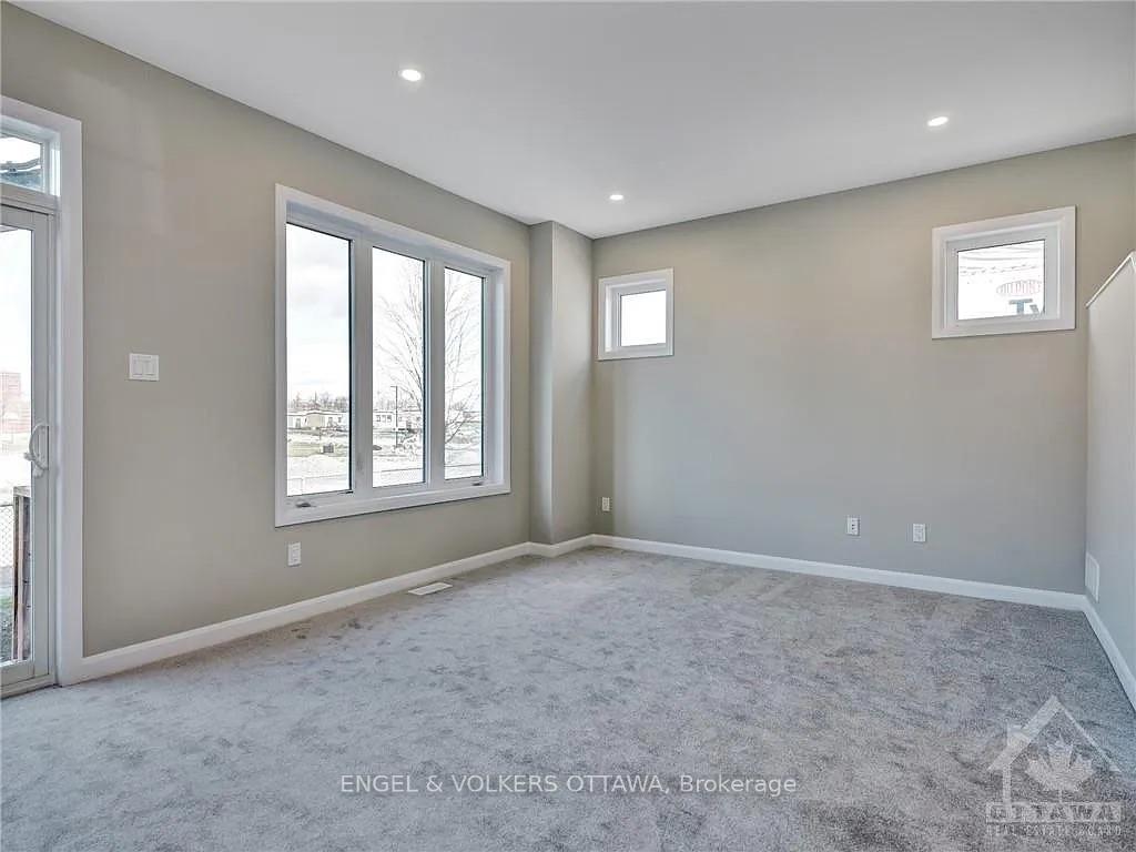 Photo 10 of 125 Bending Way, Ottawa, Barrhaven - Hearts Desire — HOMEH