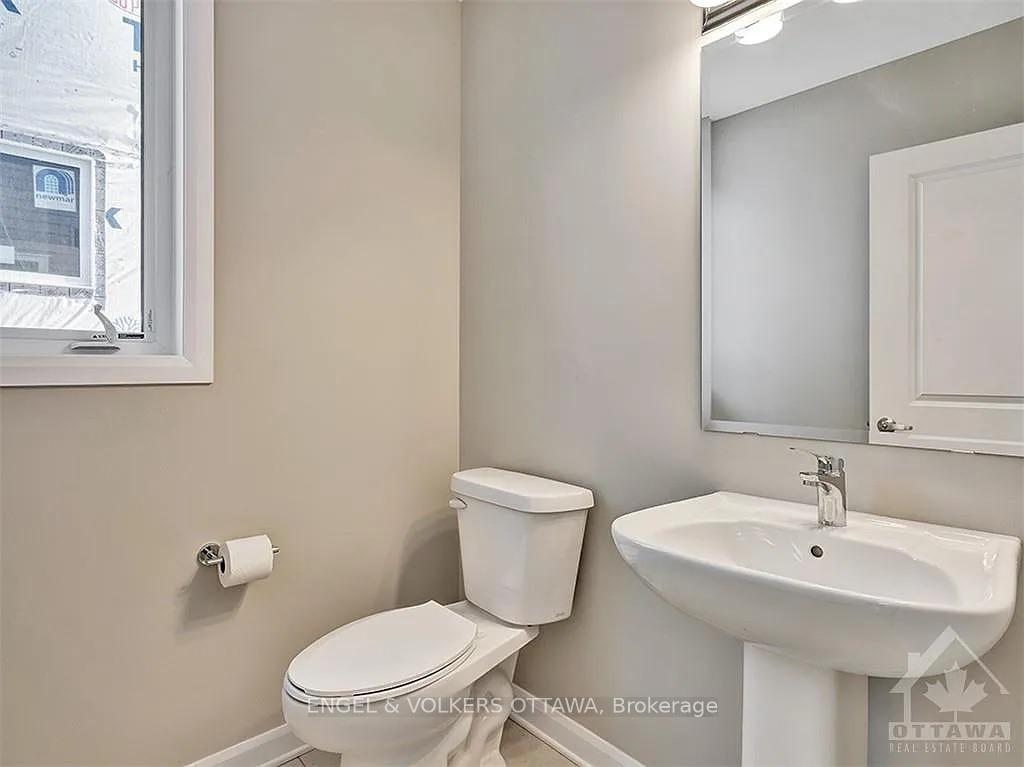 Photo 14 of 125 Bending Way, Ottawa, Barrhaven - Hearts Desire — HOMEH