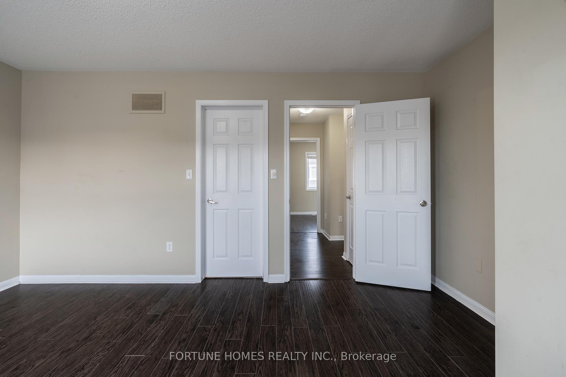 Photo 24 of 44 Ganton Heights, Brampton, Northwest Brampton — HOMEH