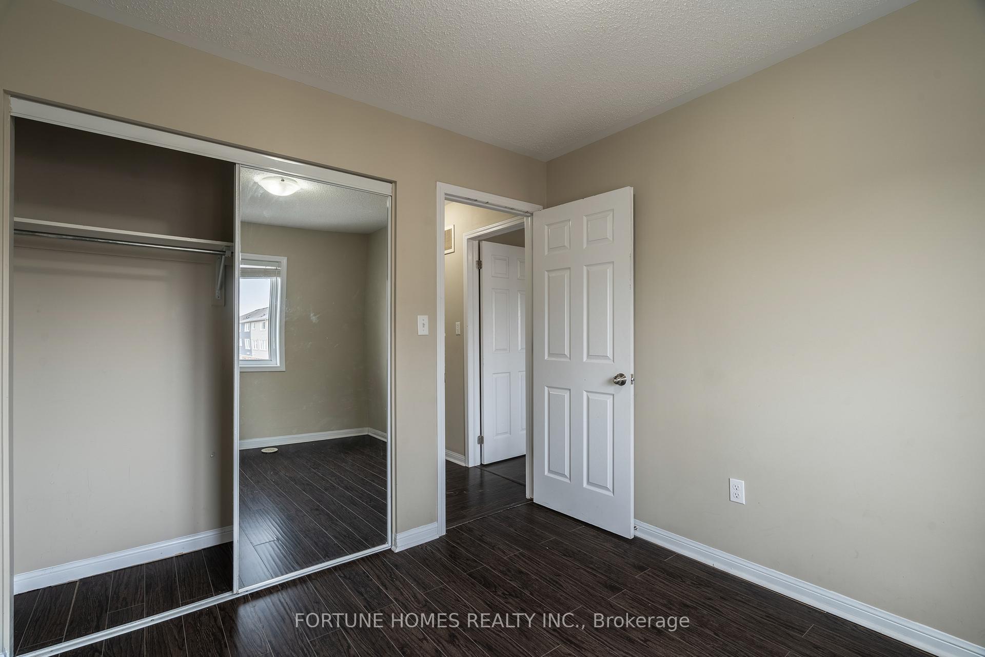 Photo 31 of 44 Ganton Heights, Brampton, Northwest Brampton — HOMEH