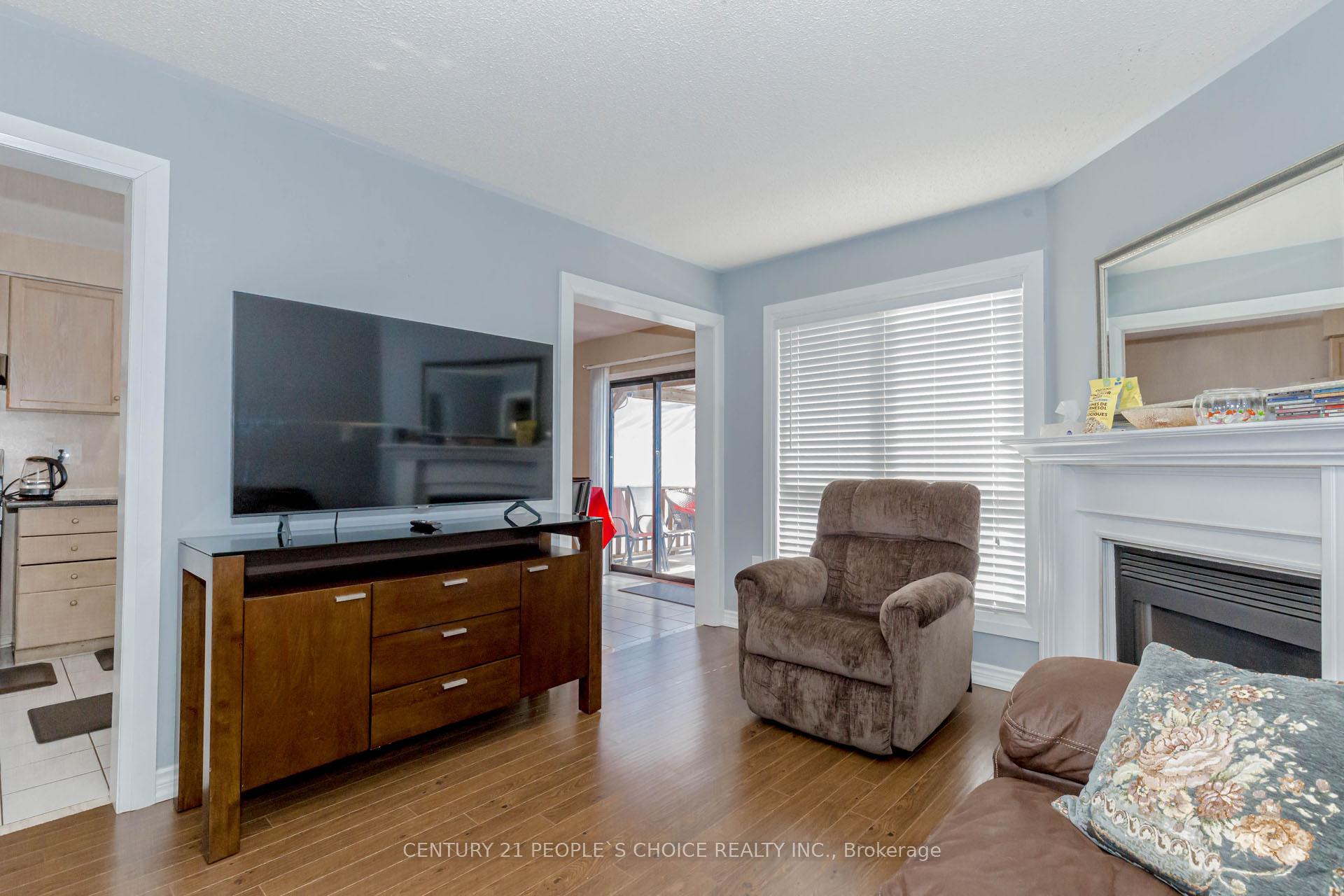 Photo 7 of 13 Richwood Crescent, Brampton, Brampton West — HOMEH