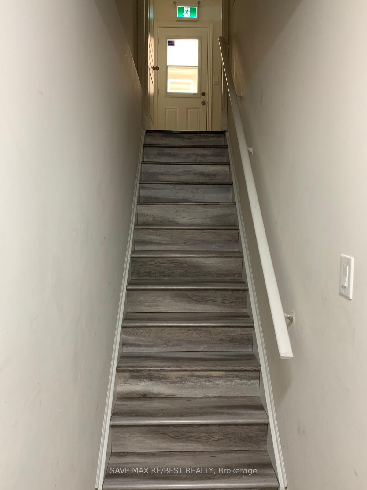 Photo 4 of Unit Bsmt, 20 Cloverhaven Road, Brampton, Toronto Gore Rural Estate — HOMEH