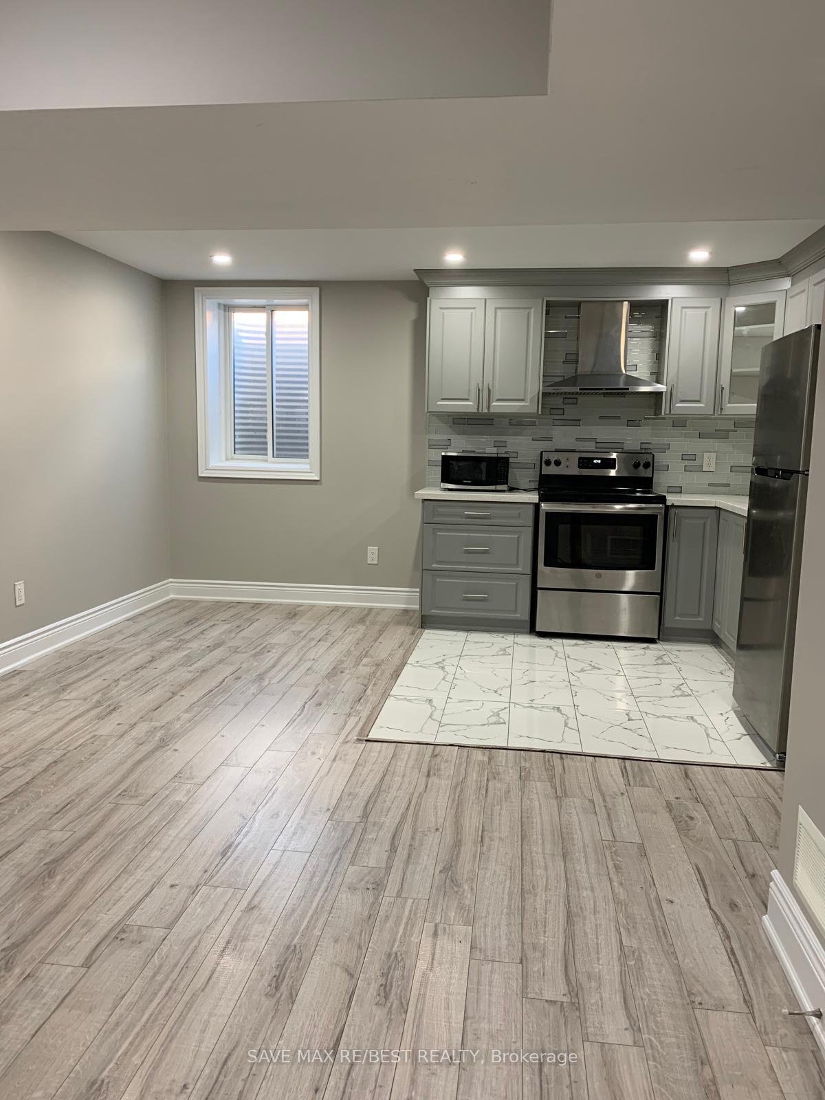 Photo 5 of Unit Bsmt, 20 Cloverhaven Road, Brampton, Toronto Gore Rural Estate — HOMEH