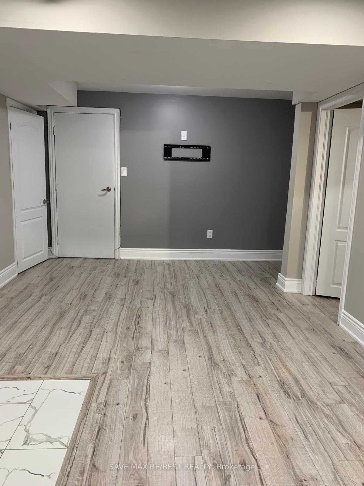 Photo 9 of Unit Bsmt, 20 Cloverhaven Road, Brampton, Toronto Gore Rural Estate — HOMEH