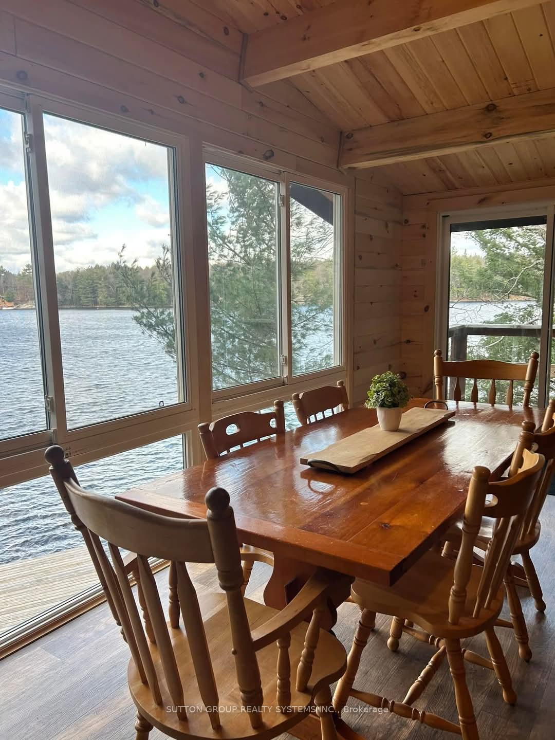 Photo 12 of 397 Healey Lake Wa, The Archipelago, Archipelago South — HOMEH