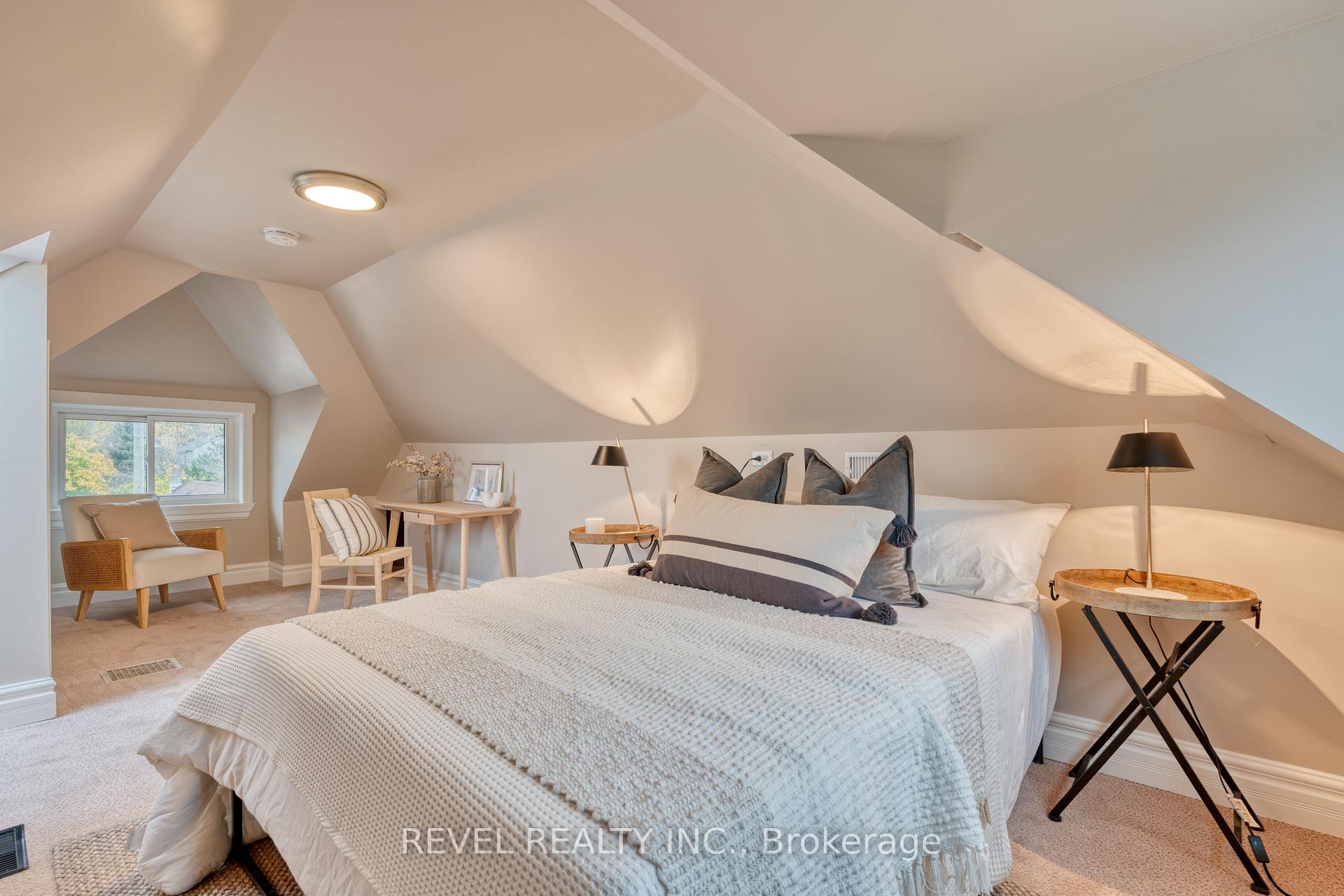 Photo 20 of 262 Homewood Avenue, Hamilton, Kirkendall — HOMEH