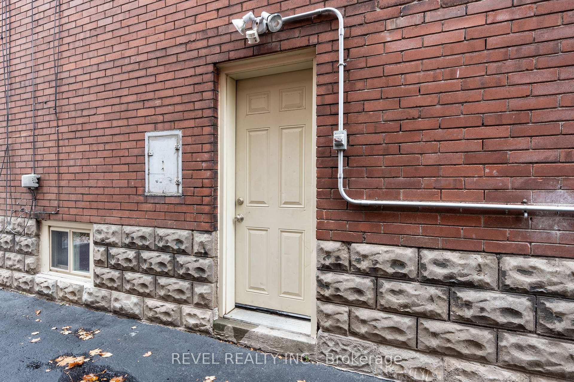 Photo 23 of 262 Homewood Avenue, Hamilton, Kirkendall — HOMEH