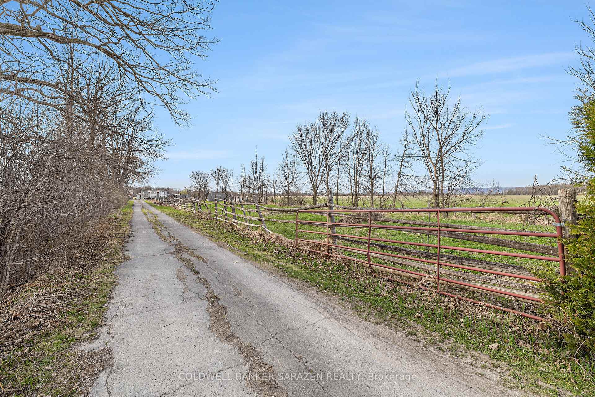 Photo 20 of 1417 Vances Side Road N, Ottawa, Dunrobin — HOMEH