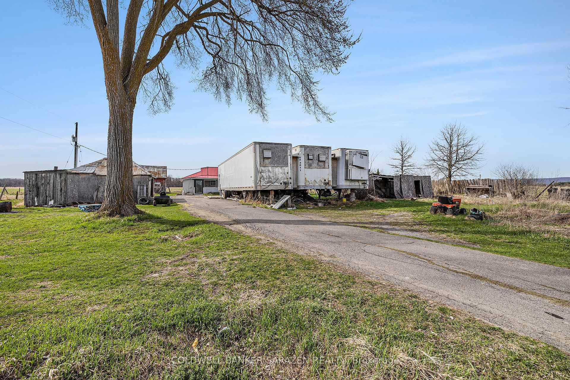 Photo 27 of 1417 Vances Side Road N, Ottawa, Dunrobin — HOMEH