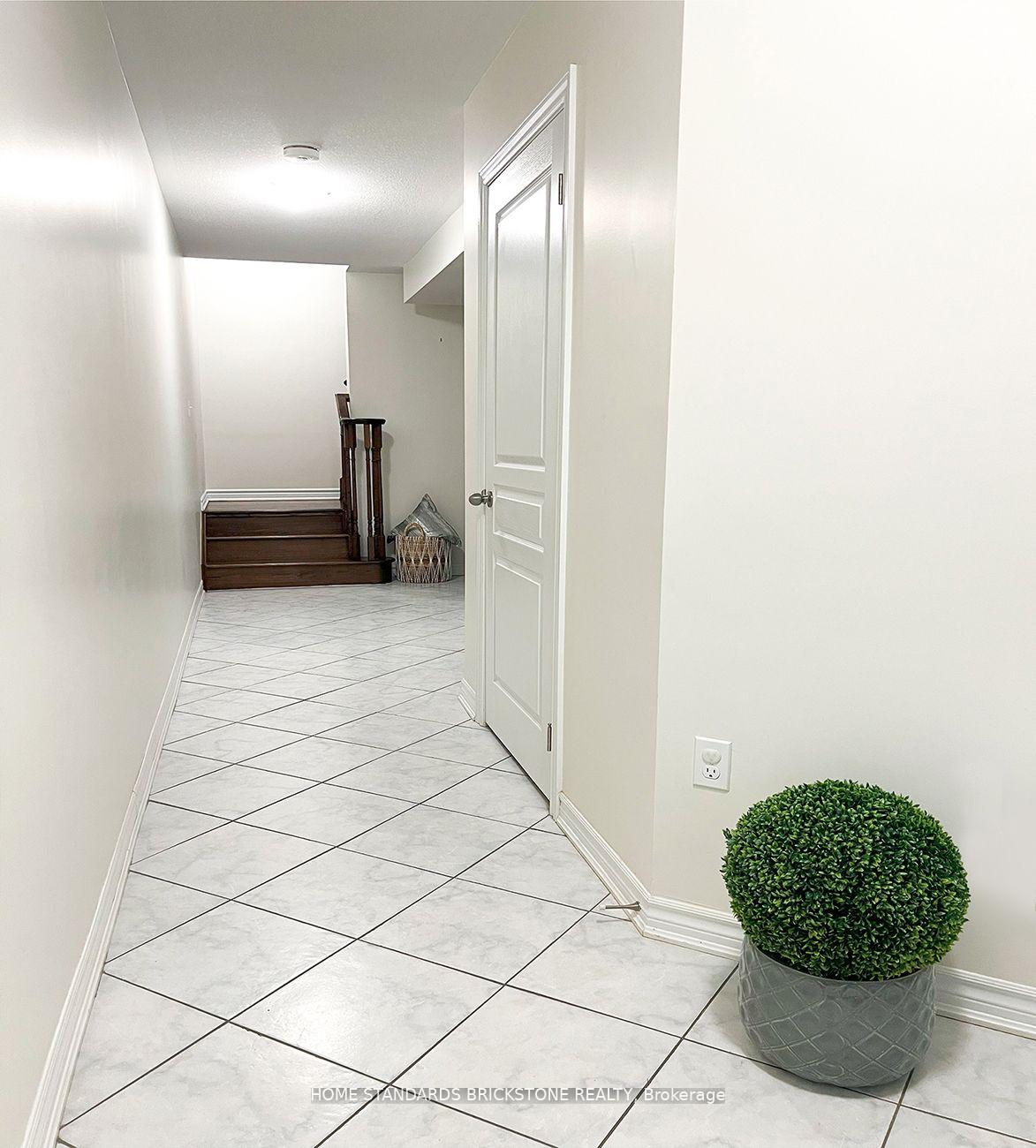 Photo 6 of 75 Hugill Way, Hamilton, Waterdown — HOMEH