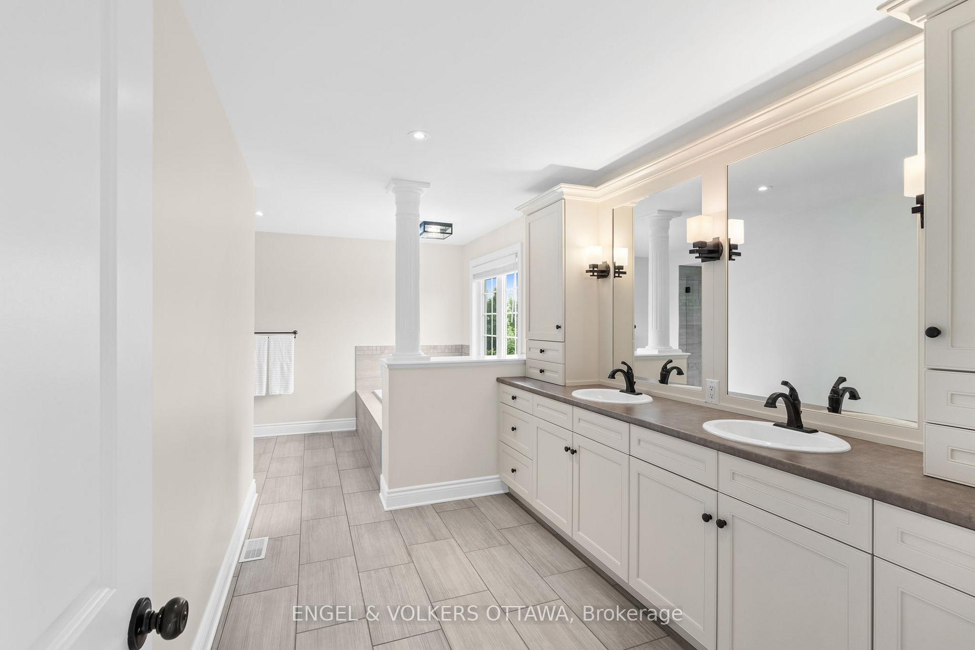 Photo 22 of 164 Chenoa Way, Ottawa, Barrhaven - Stonebridge — HOMEH