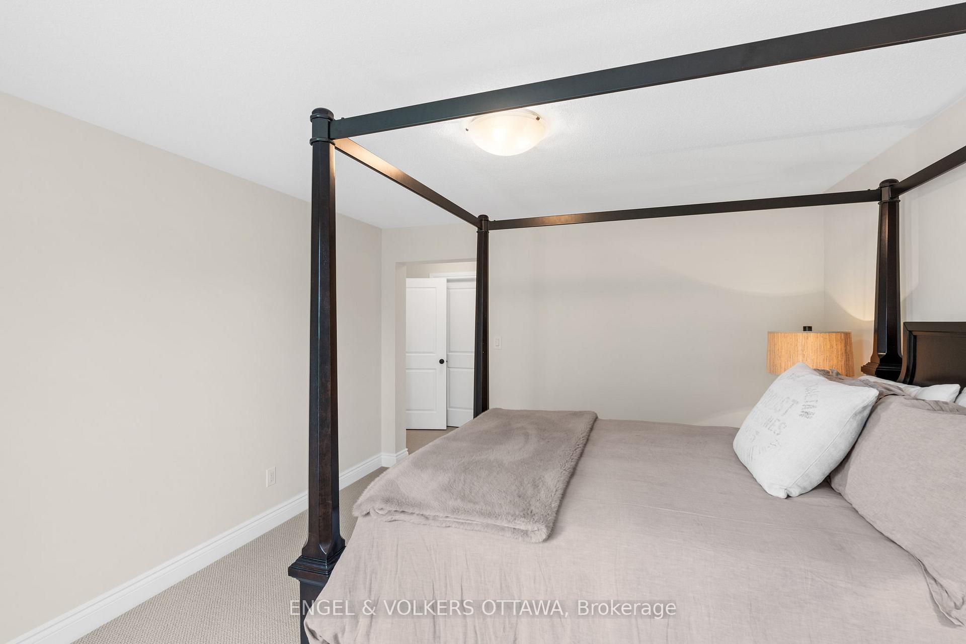 Photo 30 of 164 Chenoa Way, Ottawa, Barrhaven - Stonebridge — HOMEH