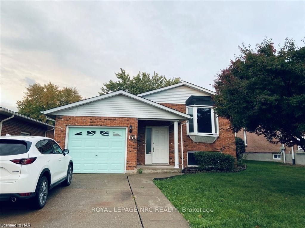 Photo 1 of Unit upper, 171 Woodrow Street, St. Catharines, Secord Woods — HOMEH
