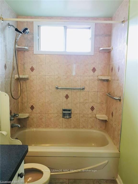 Photo 9 of Unit upper, 171 Woodrow Street, St. Catharines, Secord Woods — HOMEH