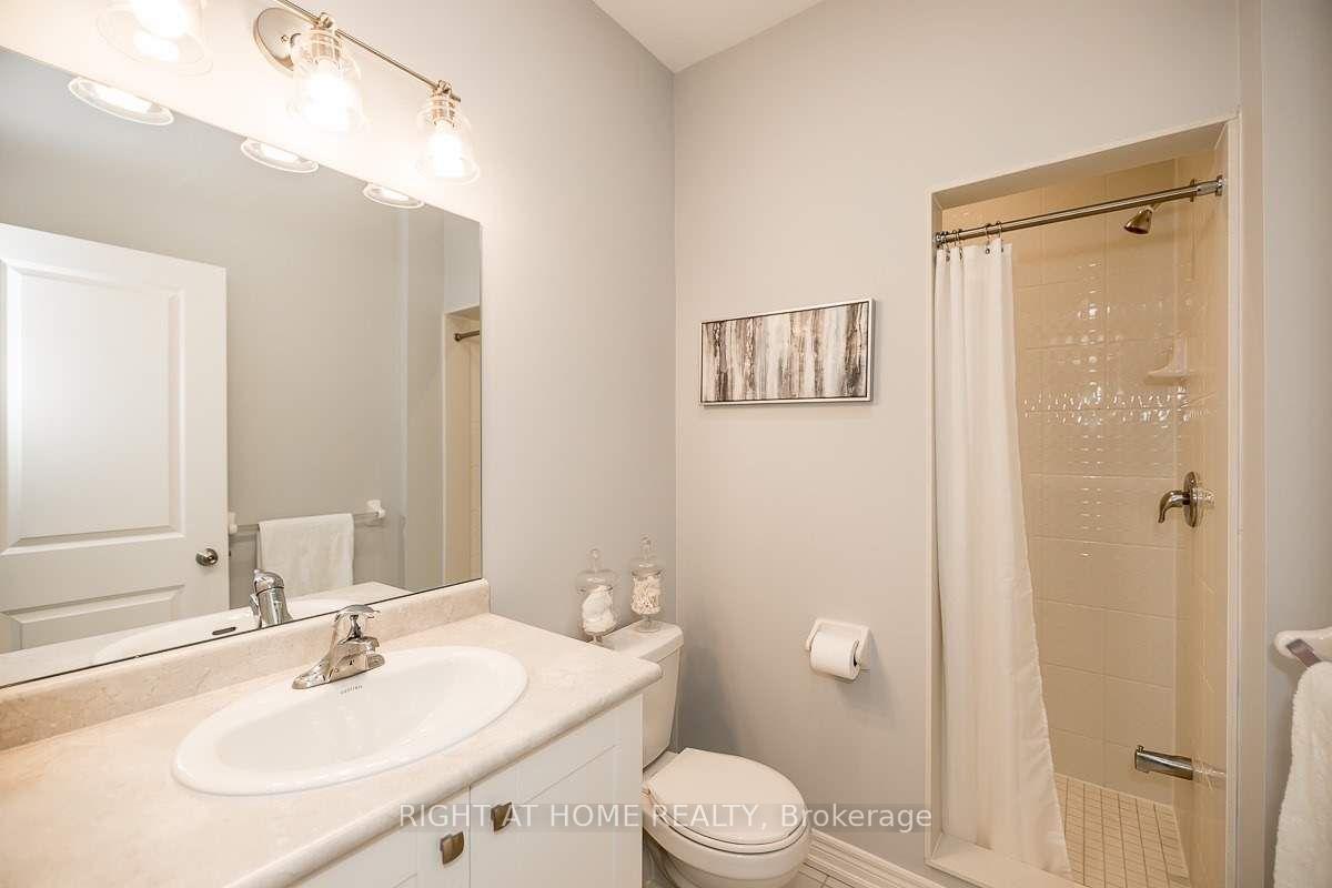 Photo 19 of 113 Fruitvale Circle, Brampton, Northwest Brampton — HOMEH