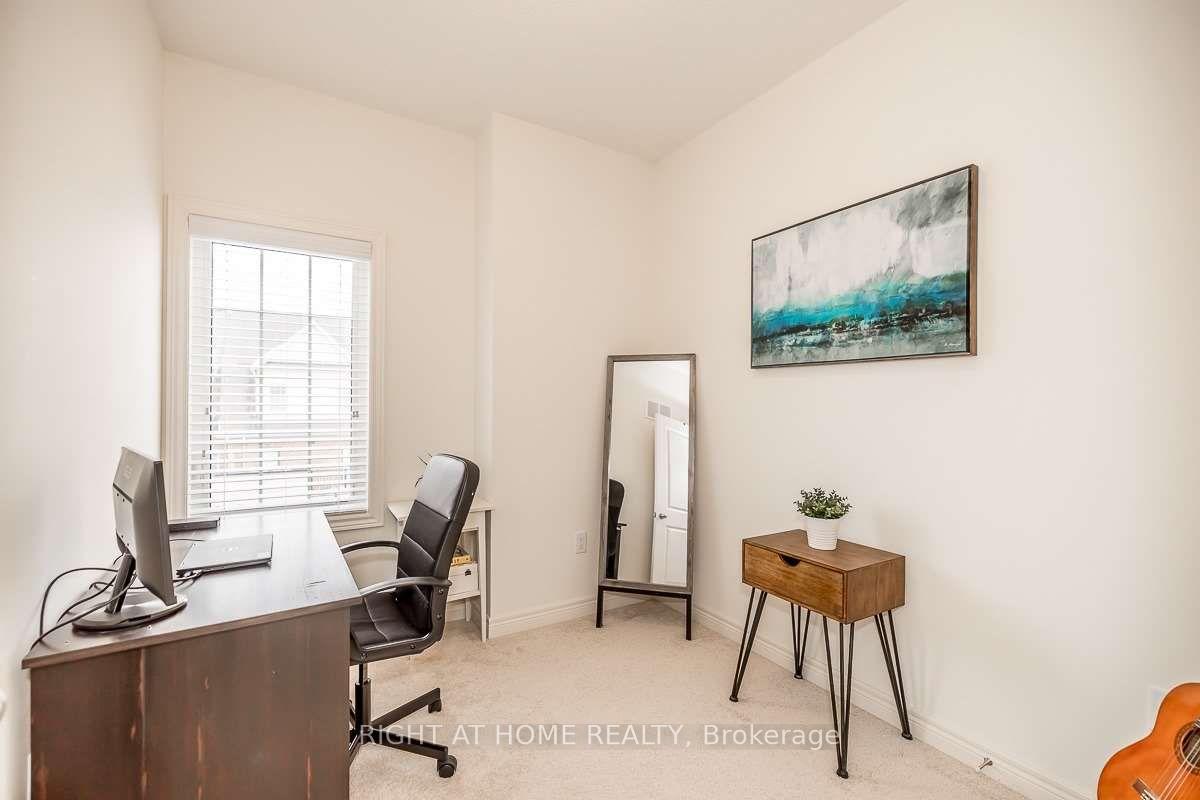 Photo 23 of 113 Fruitvale Circle, Brampton, Northwest Brampton — HOMEH