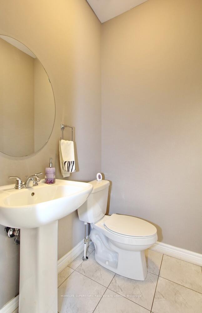 Photo 11 of 80 Saint Dennis Road, Brampton, Sandringham-Wellington North — HOMEH