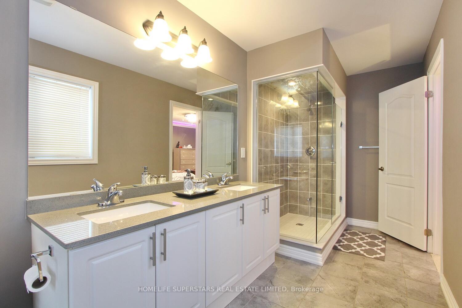 Photo 24 of 80 Saint Dennis Road, Brampton, Sandringham-Wellington North — HOMEH