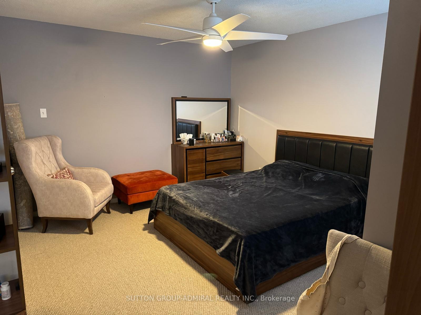 Photo 32 of 32 Middlemiss Crescent, Cambridge — HOMEH