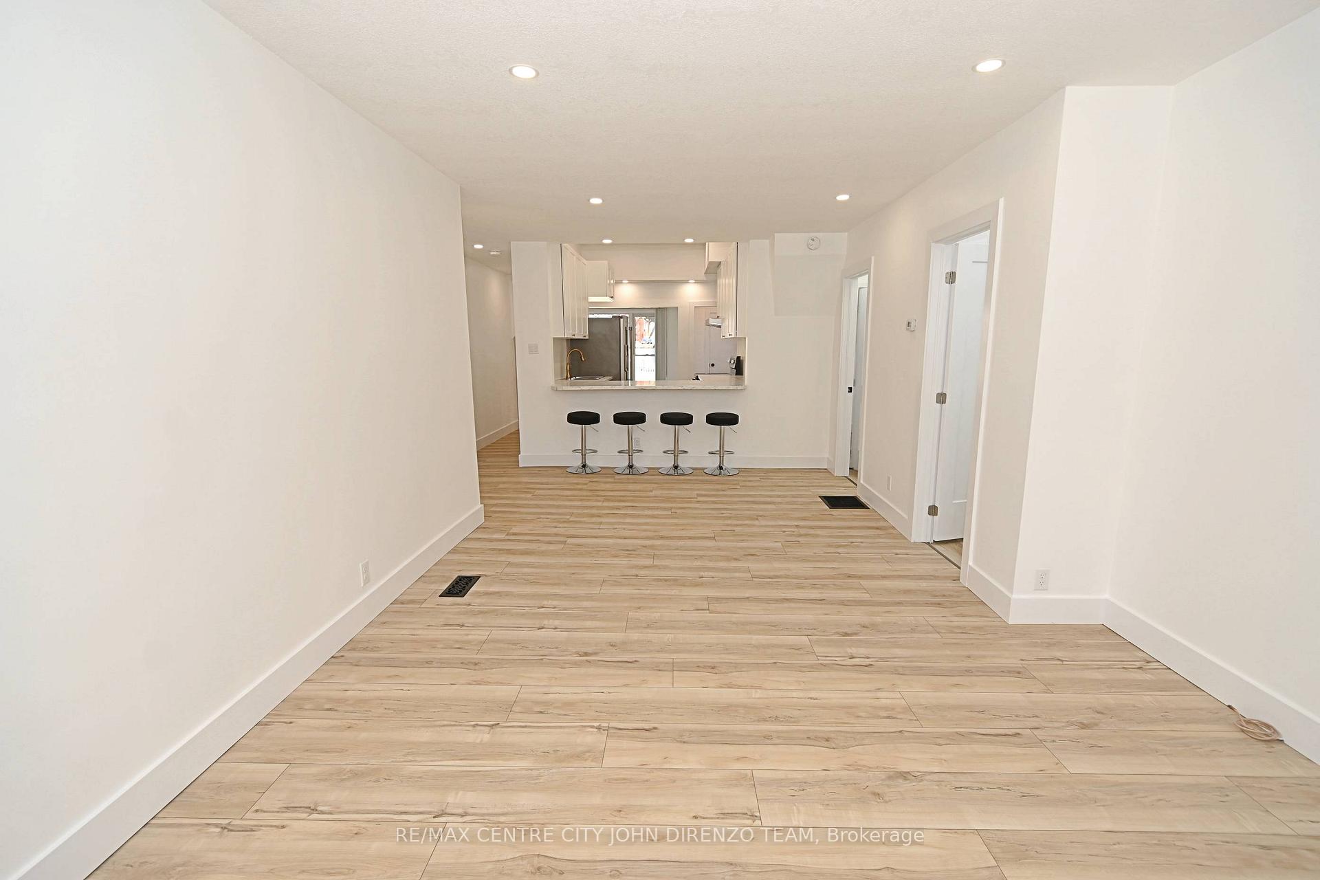 Photo 4 of 87 Gladstone Avenue, St. Thomas — HOMEH