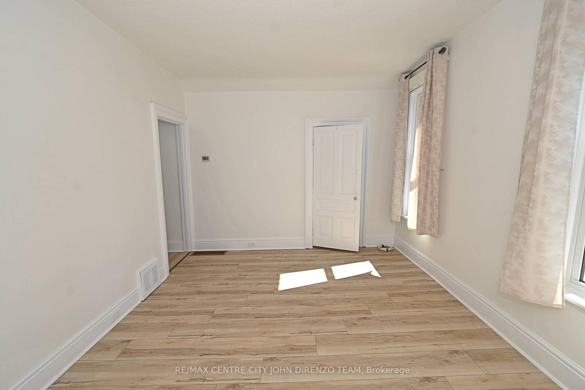 Photo 25 of 87 Gladstone Avenue, St. Thomas — HOMEH
