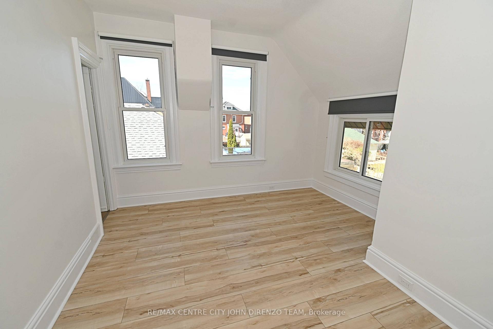 Photo 27 of 87 Gladstone Avenue, St. Thomas — HOMEH
