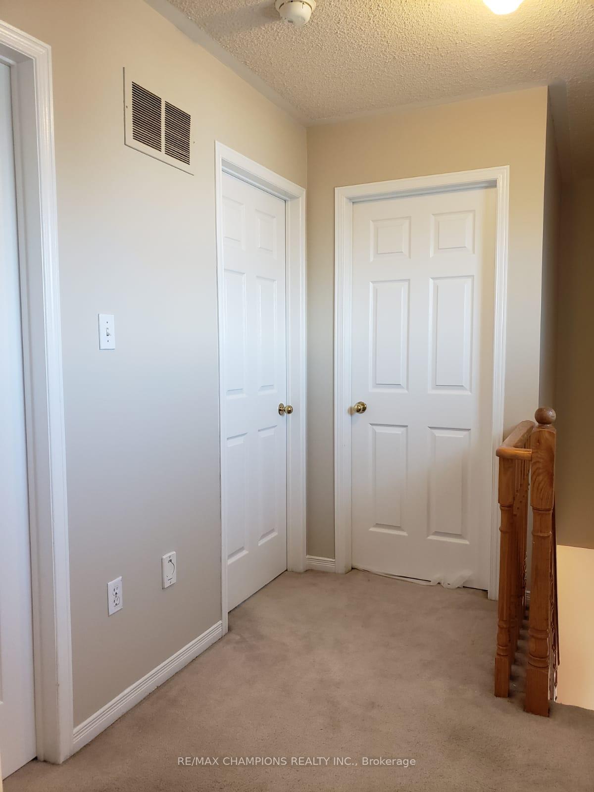 Photo 19 of 86 Shady Pine Circle, Brampton, Sandringham-Wellington — HOMEH