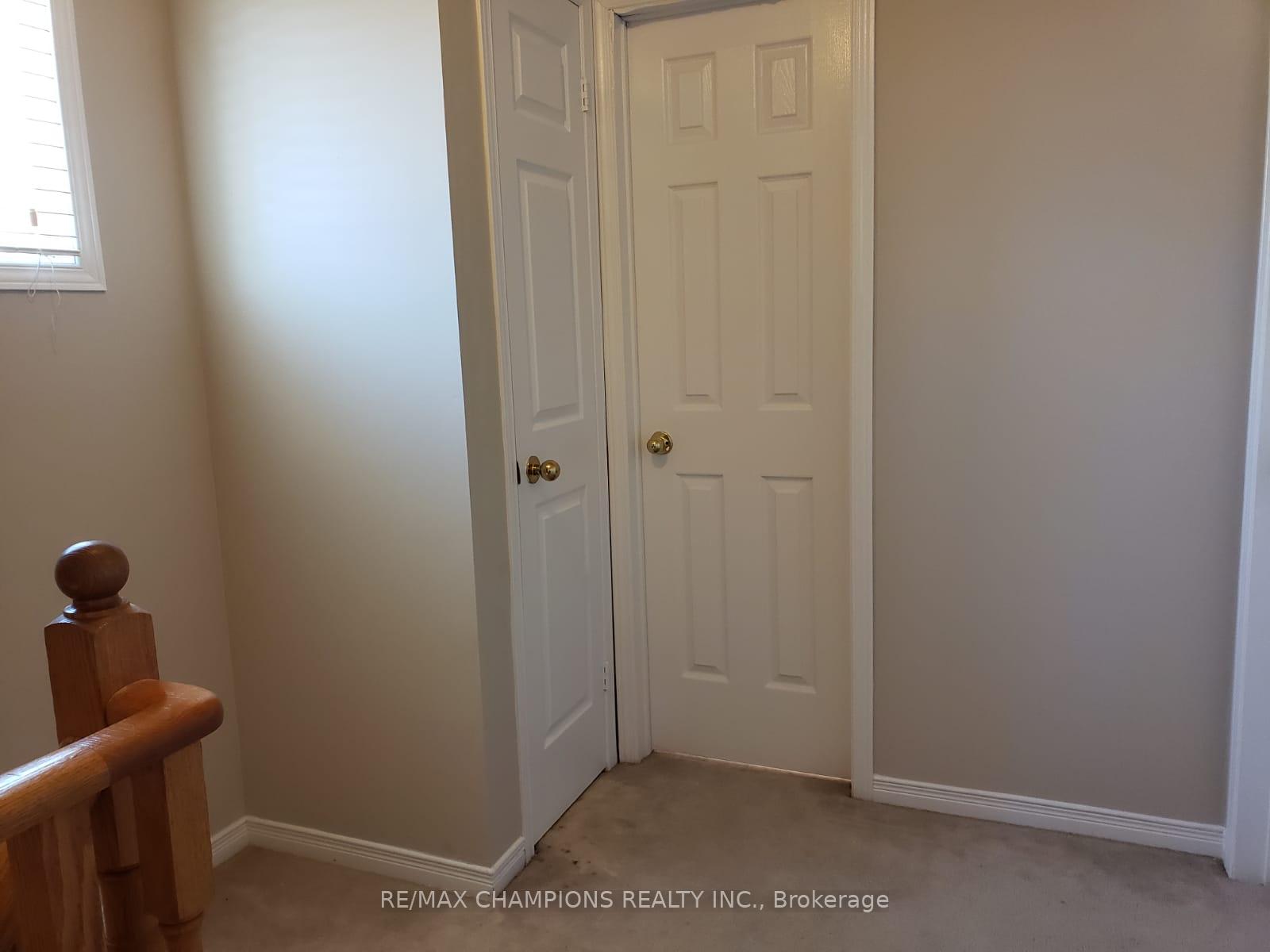 Photo 20 of 86 Shady Pine Circle, Brampton, Sandringham-Wellington — HOMEH