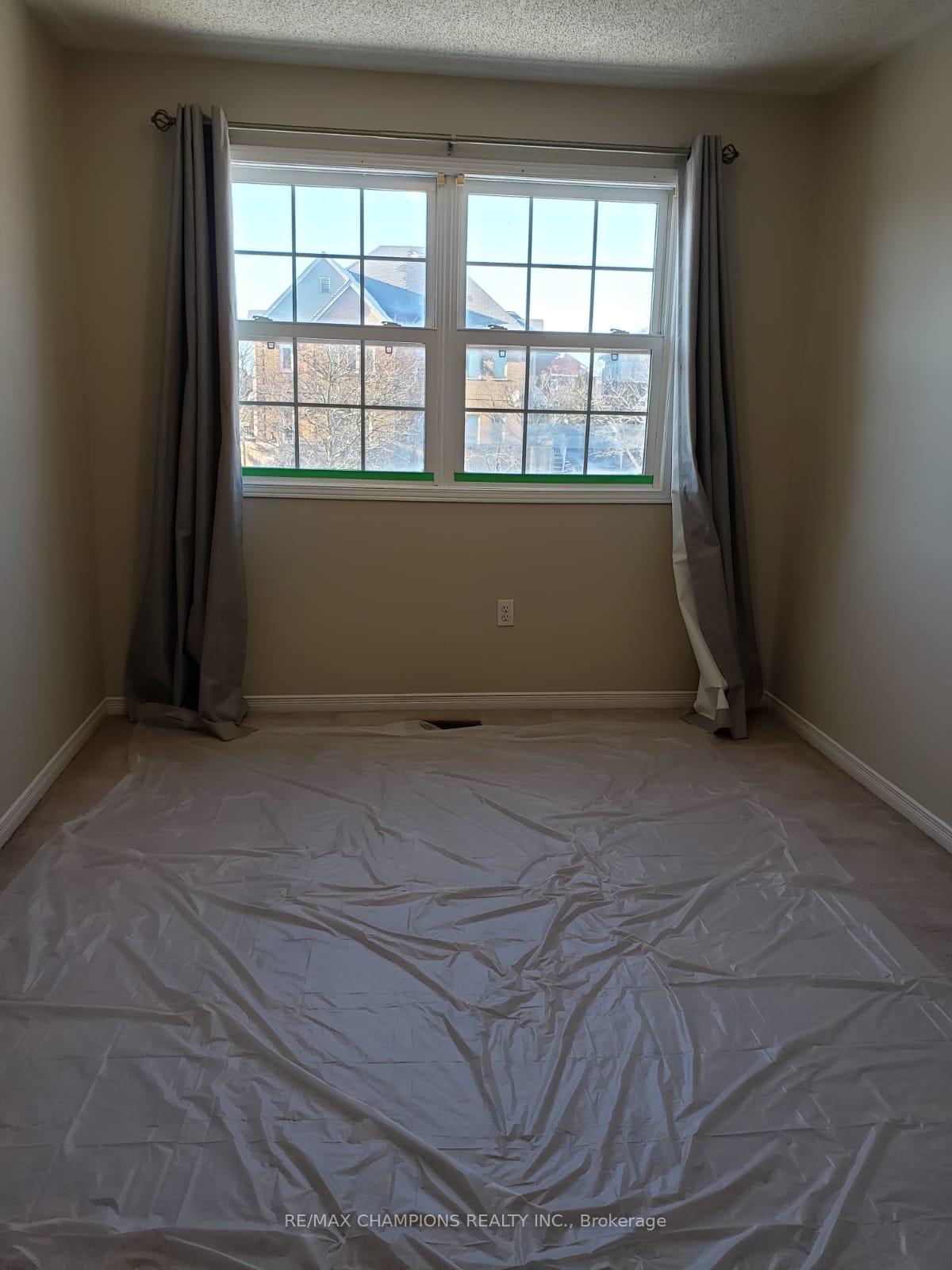 Photo 26 of 86 Shady Pine Circle, Brampton, Sandringham-Wellington — HOMEH