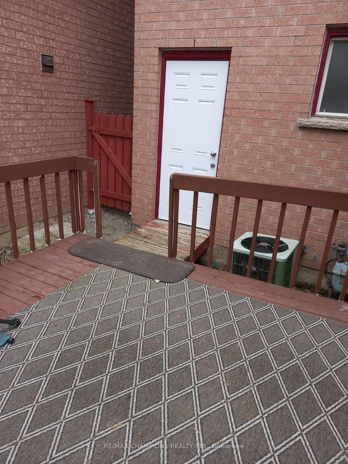 Photo 35 of 86 Shady Pine Circle, Brampton, Sandringham-Wellington — HOMEH