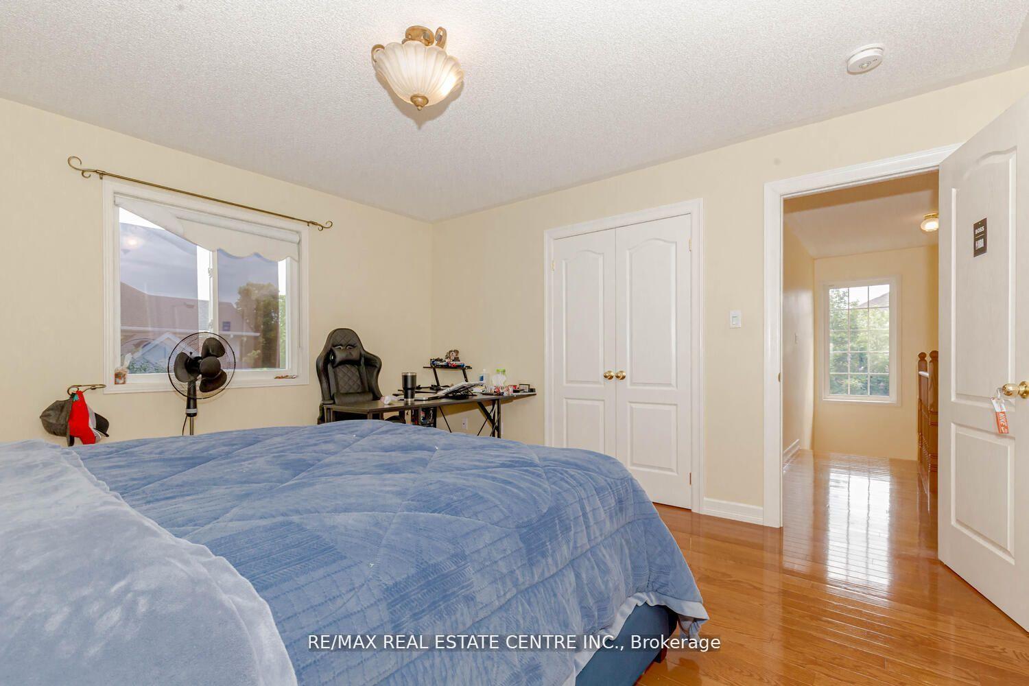 Photo 23 of 108 Williamson Drive, Brampton, Fletcher's Meadow — HOMEH