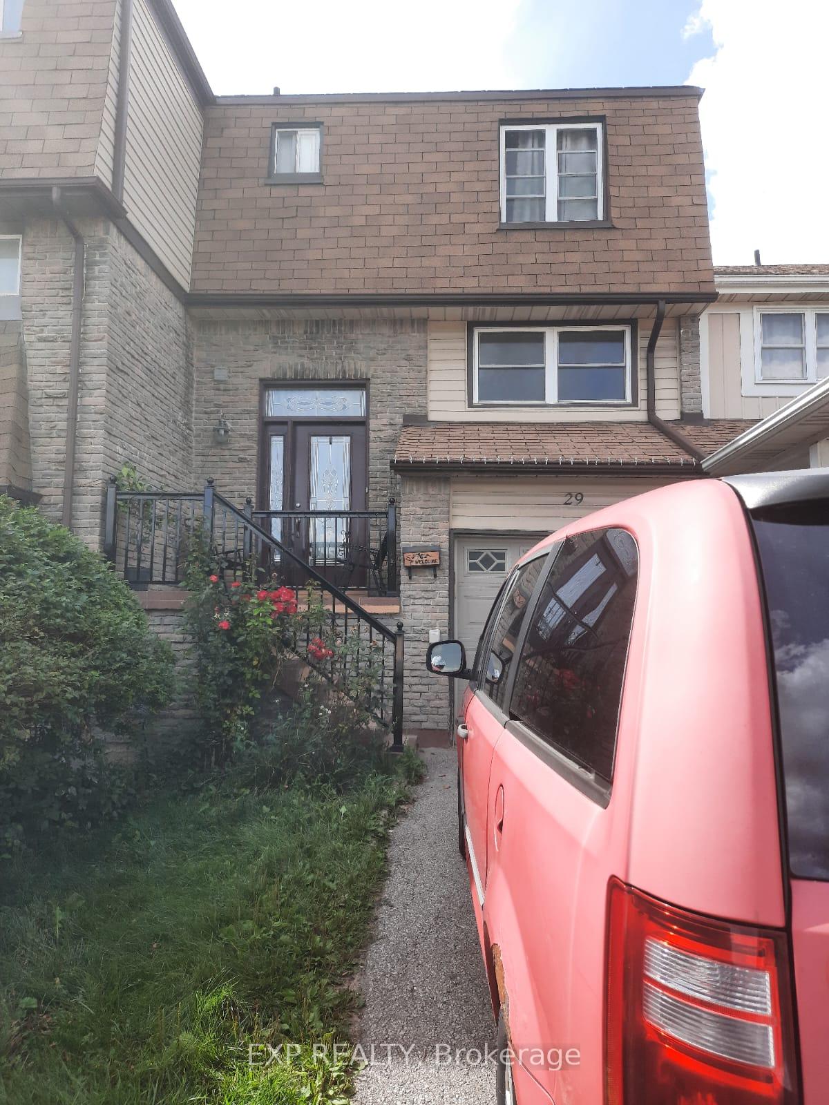 Front of 29 Fanshawe Drive