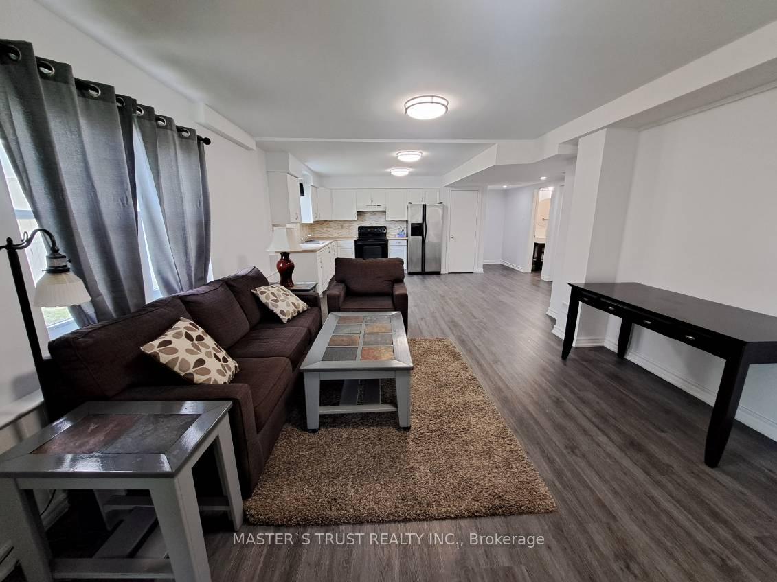 Photo 4 of Unit 2, 22 Brennan Avenue, Barrie, South Shore — HOMEH