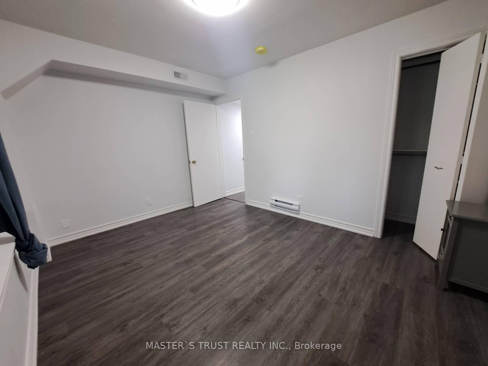 Photo 7 of Unit 2, 22 Brennan Avenue, Barrie, South Shore — HOMEH