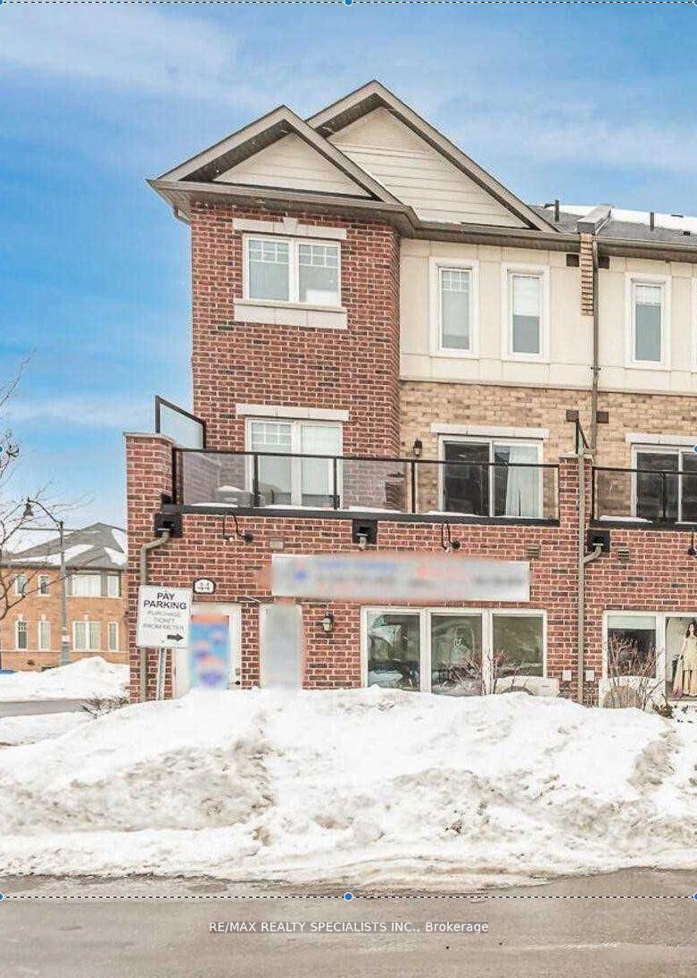 Photo 12 of 44 Sky Harbour Drive, Brampton, Bram West — HOMEH