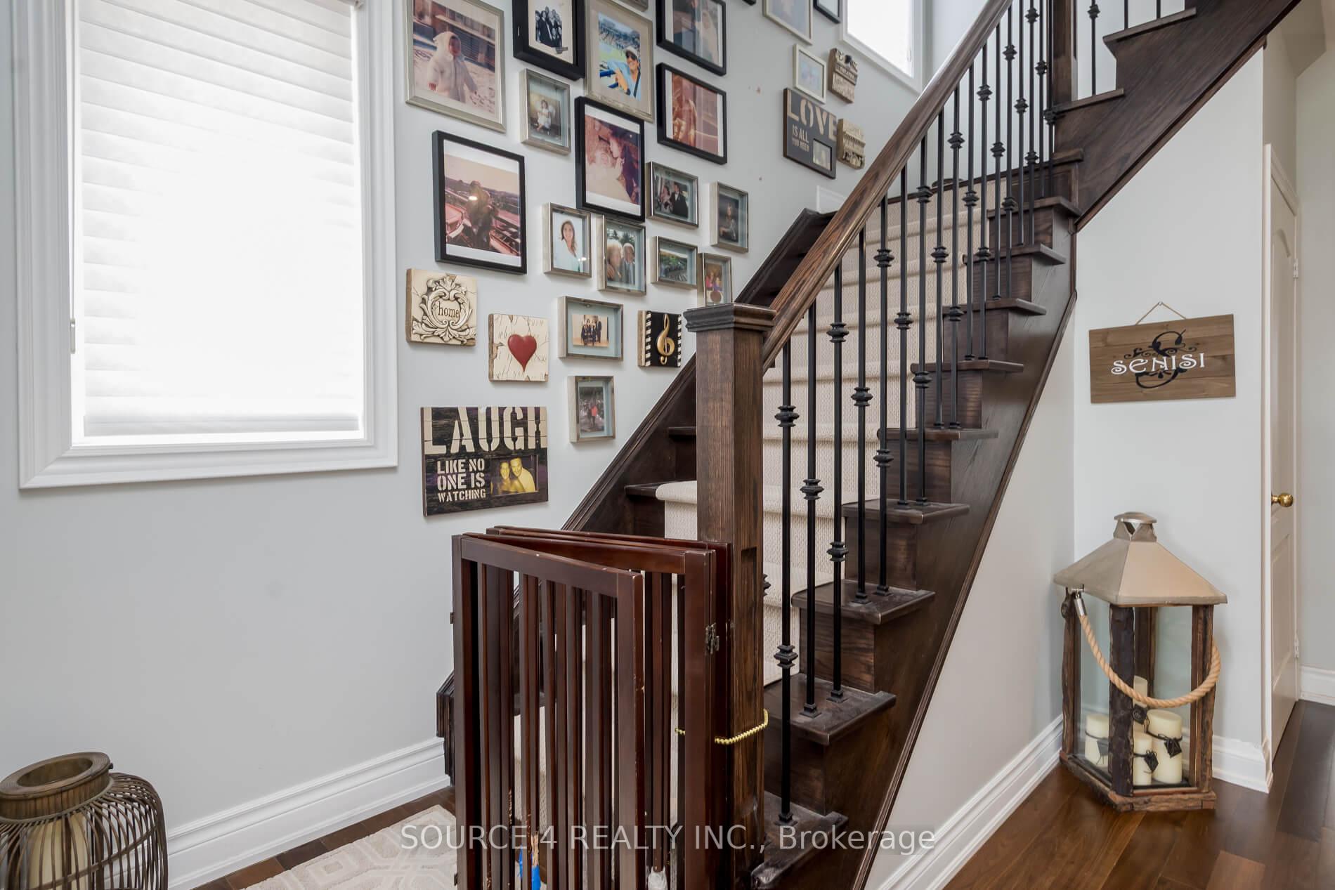 Photo 11 of Unit Upper Level, 45 Lesabre Crescent, Brampton, Bram East — HOMEH