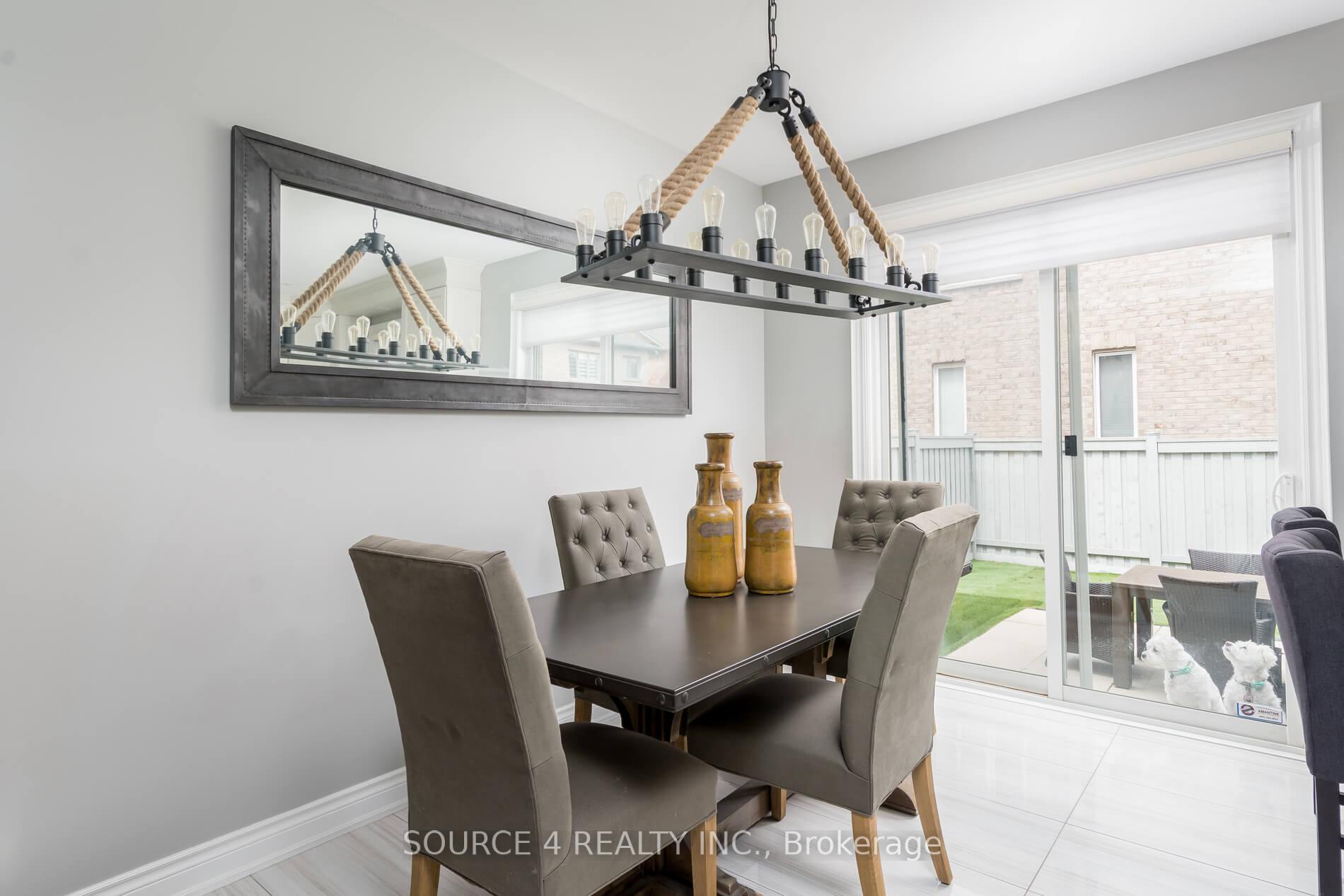 Photo 6 of Unit Upper Level, 45 Lesabre Crescent, Brampton, Bram East — HOMEH