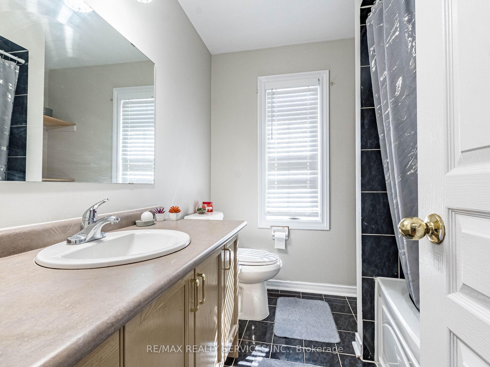 Photo 23 of 24 Red Clover Road, Brampton, Sandringham-Wellington — HOMEH