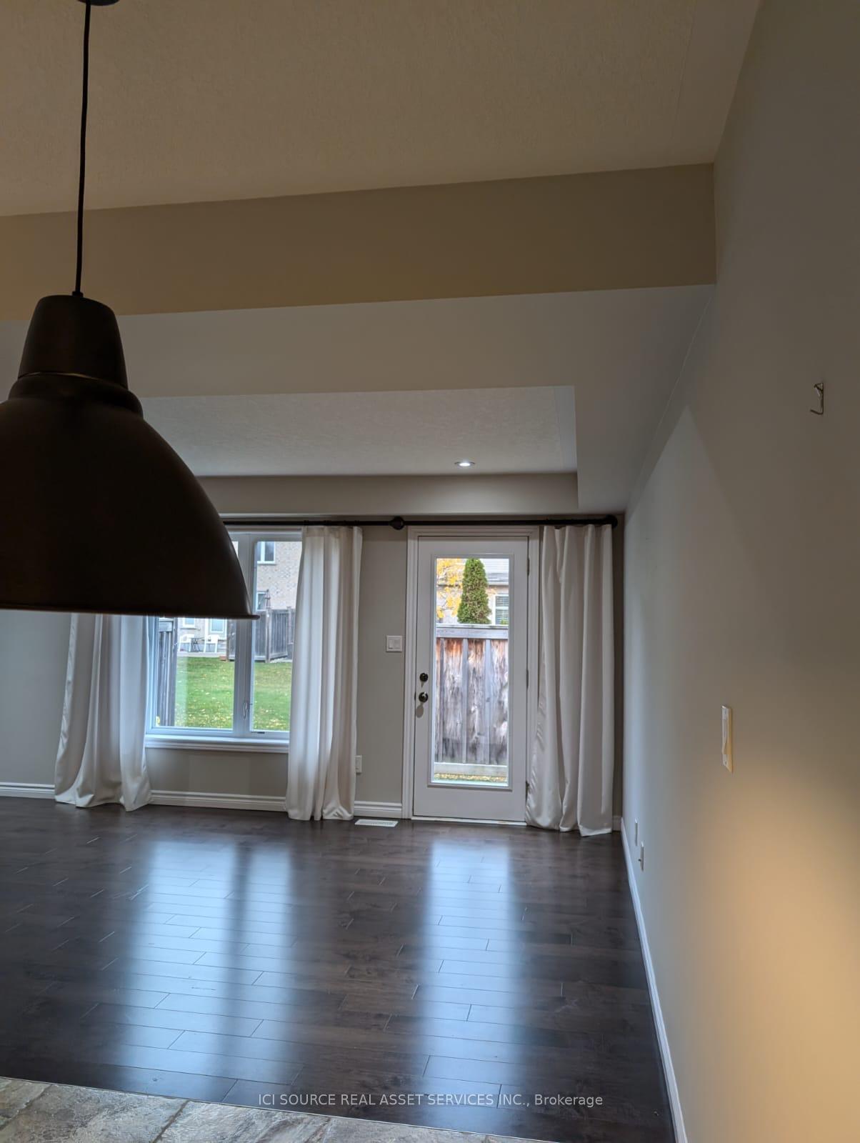 Photo 7 of Unit 41, 167 Arkell Road, Guelph, Pineridge/Westminster Woods — HOMEH