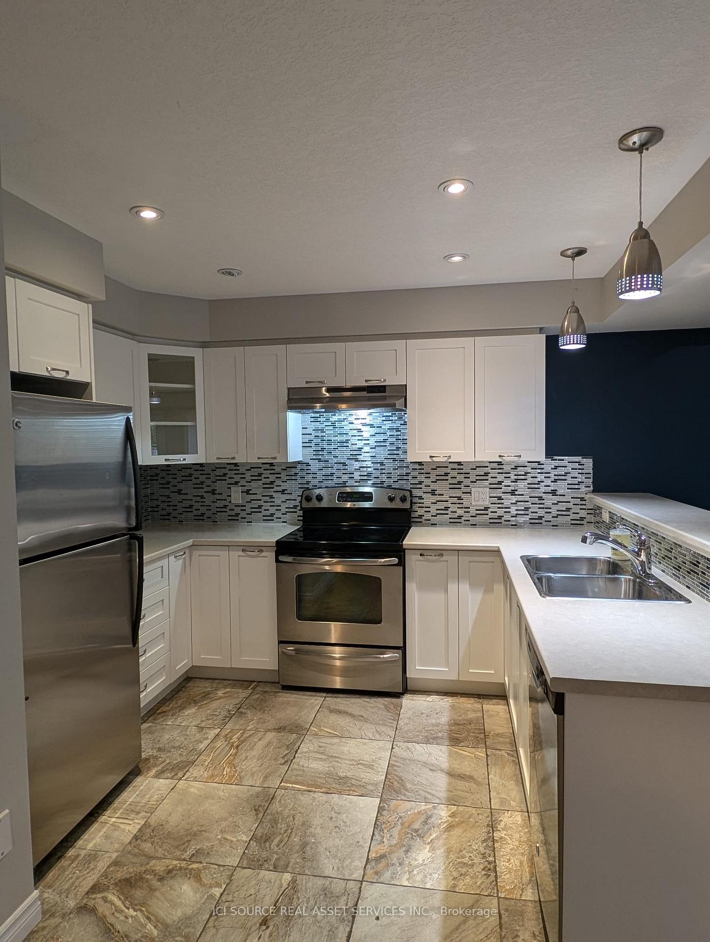 Photo 8 of Unit 41, 167 Arkell Road, Guelph, Pineridge/Westminster Woods — HOMEH