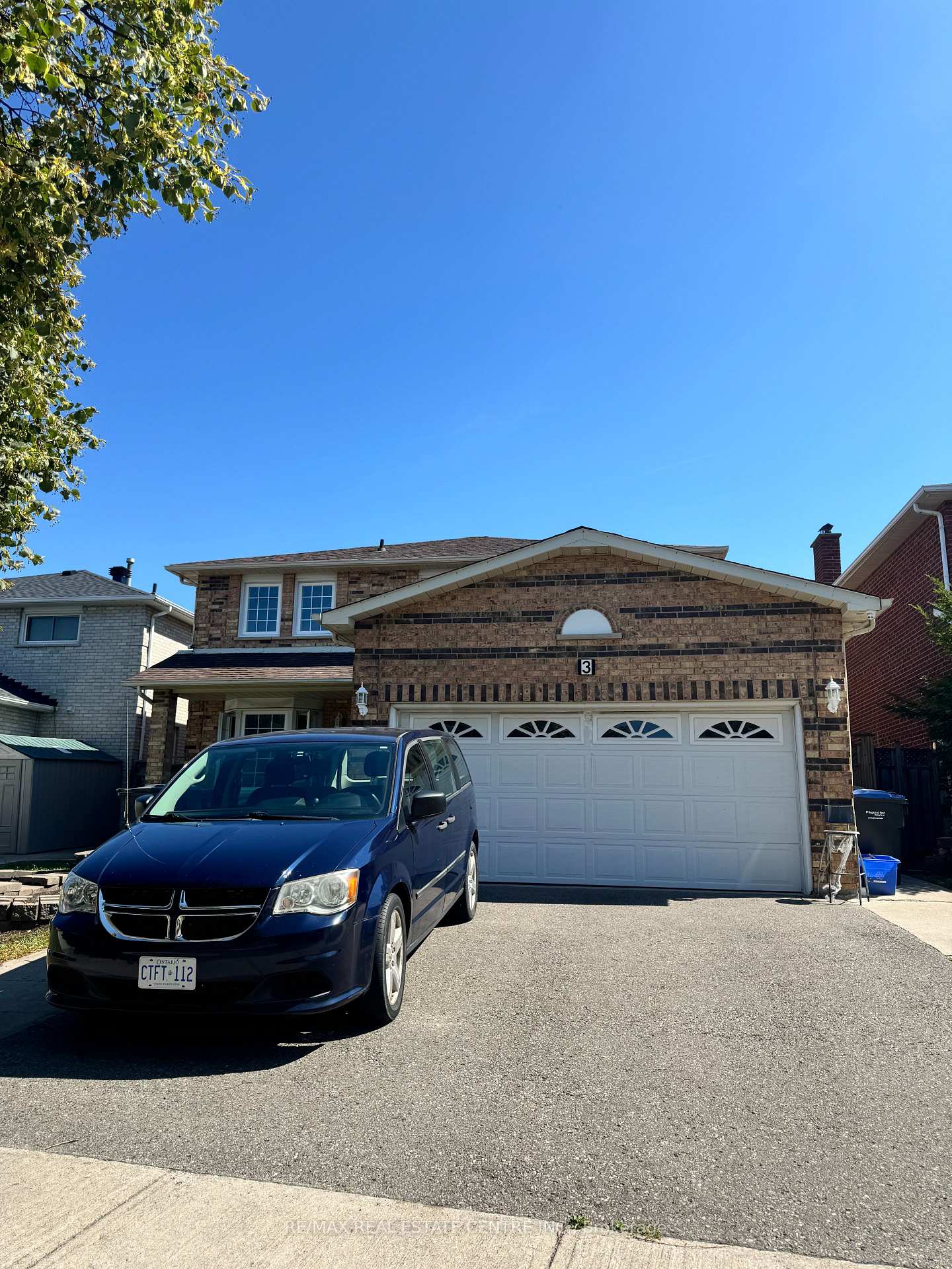 Photo 1 of 3 Scarlett Drive, Brampton, Fletcher's Creek South — HOMEH