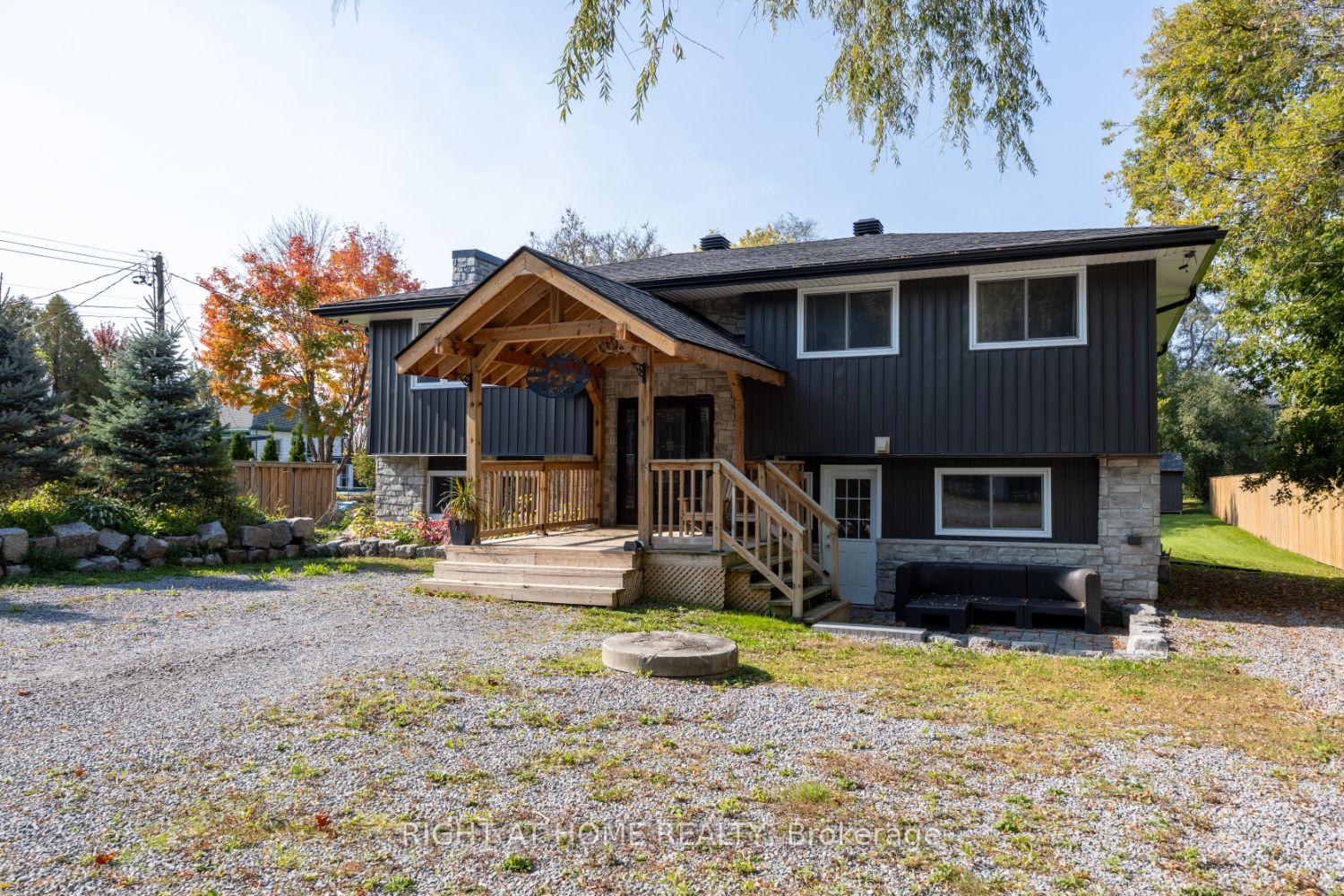 Photo 3 of 420 Parkhill Road E, Douro-Dummer — HOMEH