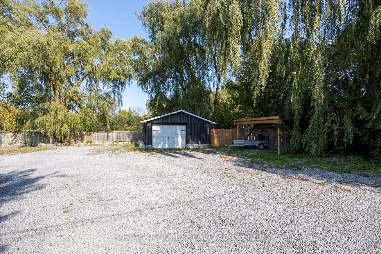 Photo 6 of 420 Parkhill Road E, Douro-Dummer — HOMEH