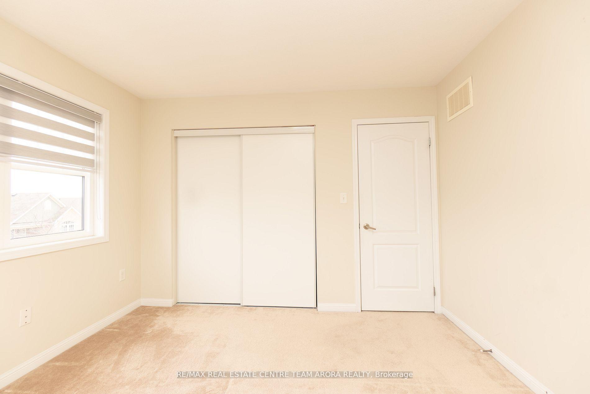 Photo 17 of 69 Betterton Crescent, Brampton, Northwest Brampton — HOMEH