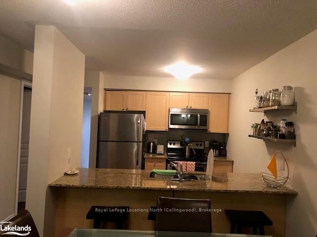 Photo 14 of Unit 106, 6 Brandy Lane Drive, Collingwood — HOMEH