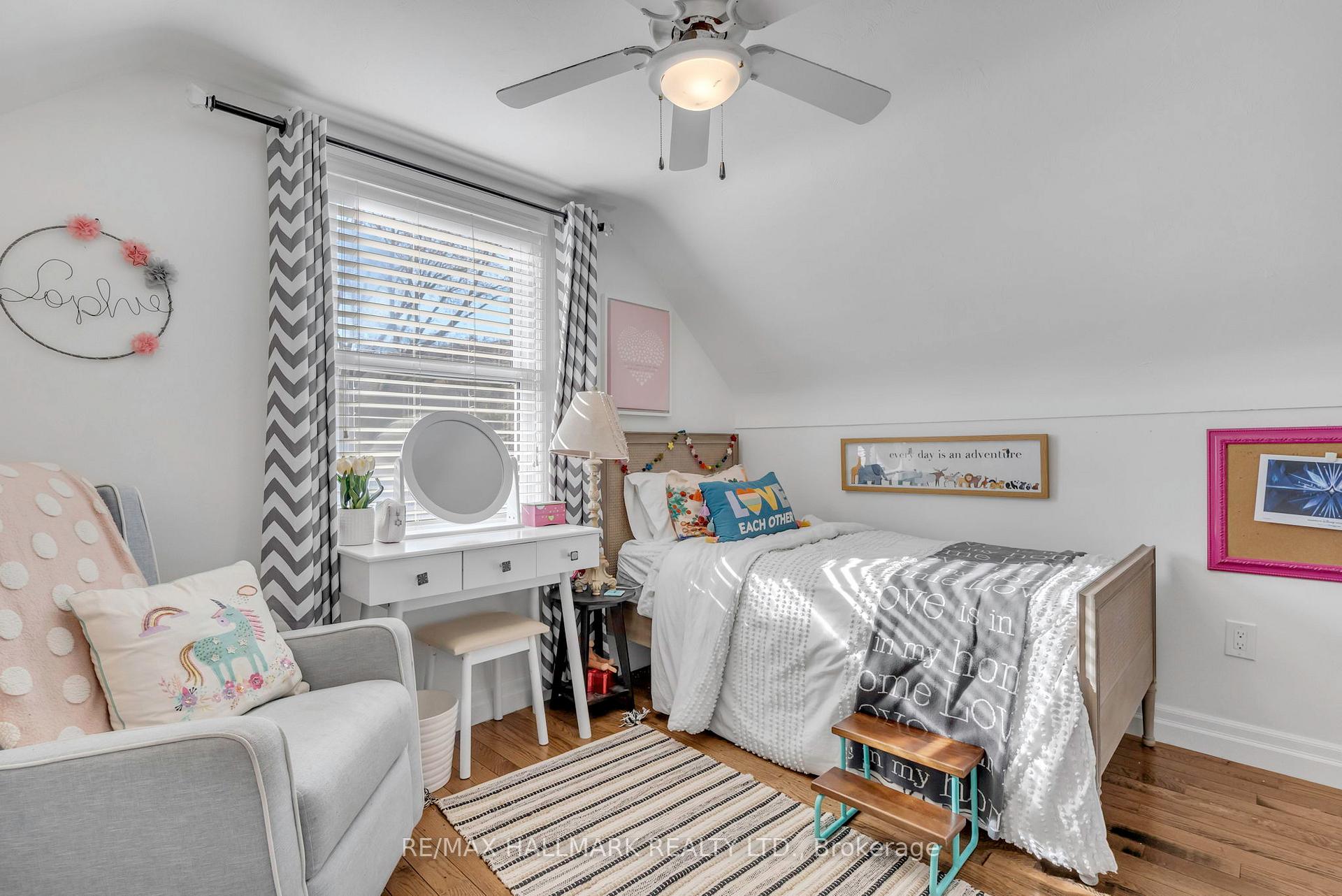 Photo 27 of 10 Mckay Road, Hamilton, Dundas — HOMEH