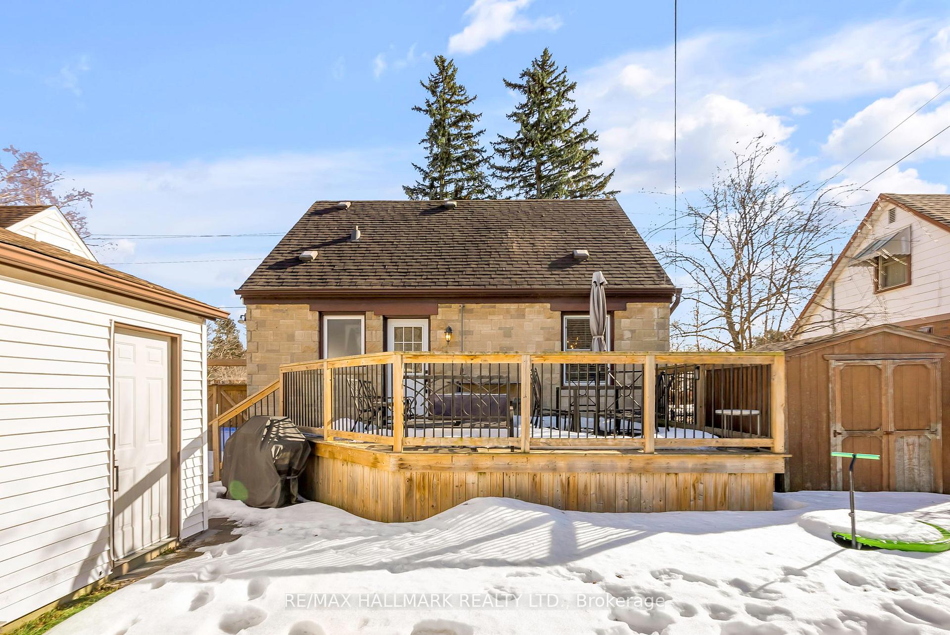 Photo 38 of 10 Mckay Road, Hamilton, Dundas — HOMEH